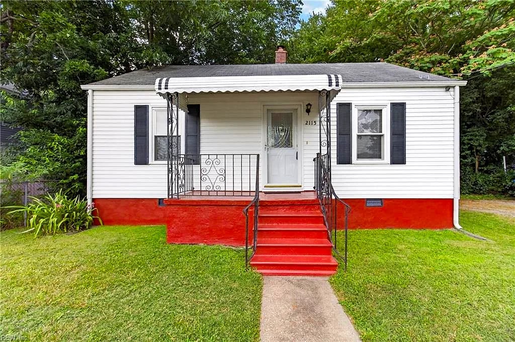 2115 Columbus AVE, PORTSMOUTH VA 23704