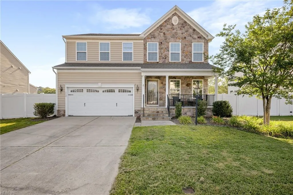 712 Appalachian CT, Chesapeake — 3 bed Residential, 2,389 sqft