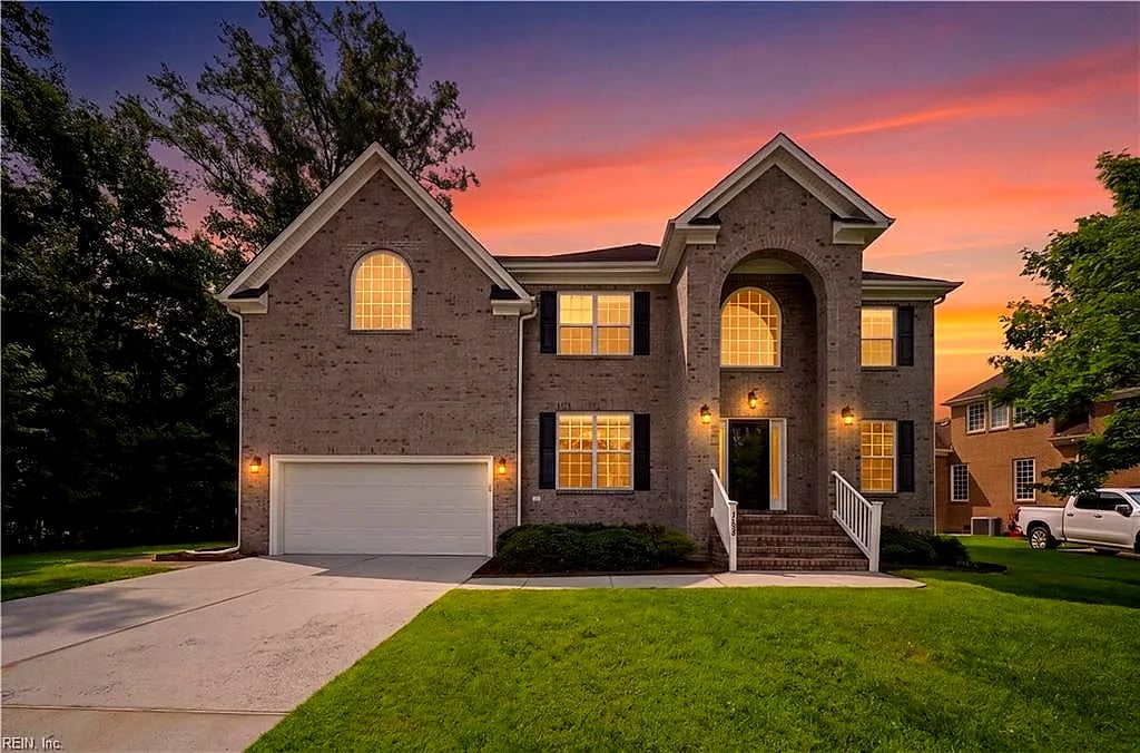 145 Sinclair LN, CHESAPEAKE VA 23322