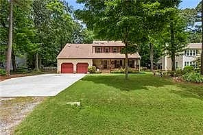 102 Edgewood CT, Yorktown — 4 bed Residential, 2,589 sqft
