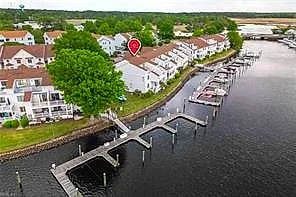 143 Harbor Watch DR, CHESAPEAKE VA 23320