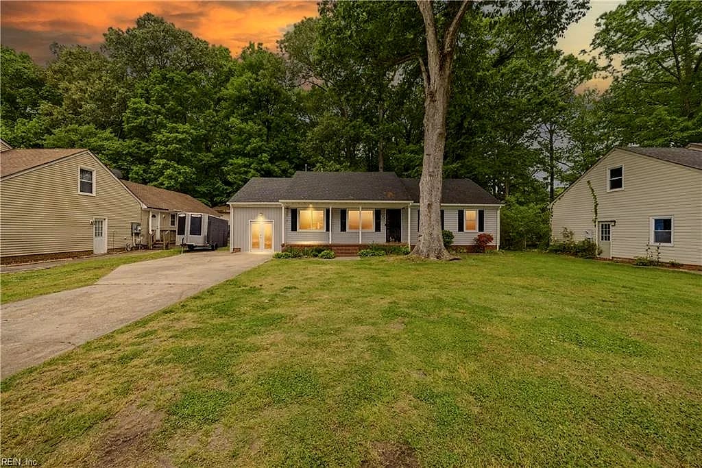 560 Denver AVE, CHESAPEAKE VA 23322