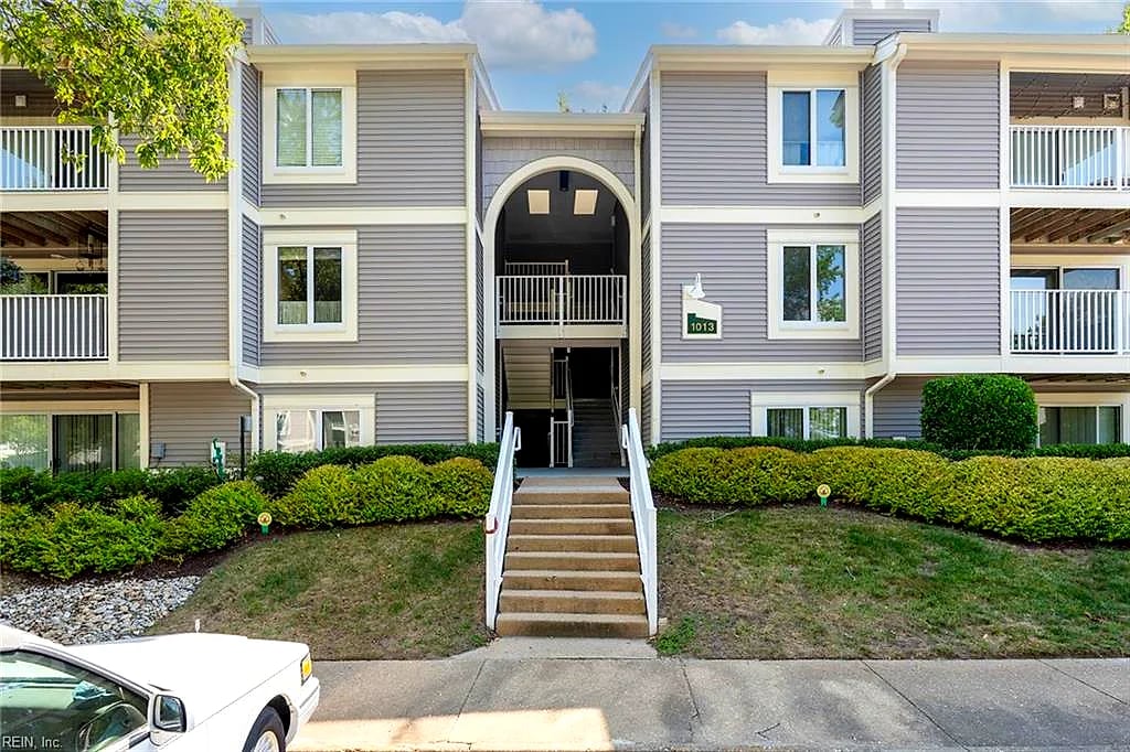 1013 Autumn Woods LN ##103, VIRGINIA BEACH VA 23454