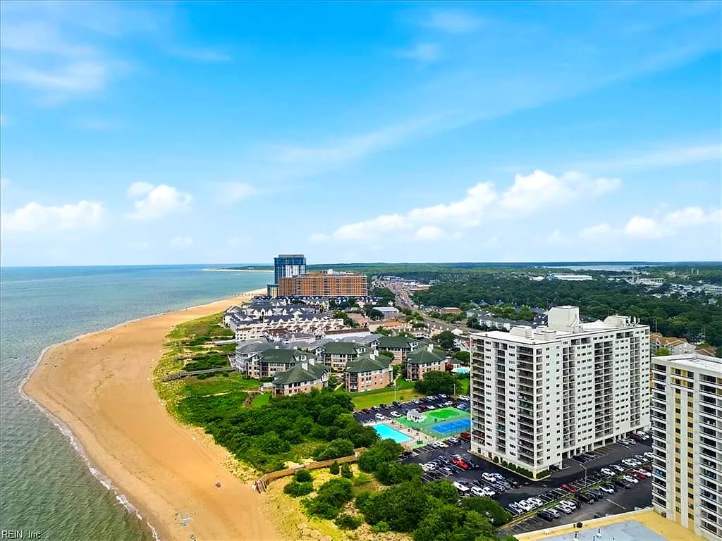 3288 Page AVE #504, VIRGINIA BEACH VA 23451