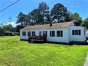 817 Moore Farm LN, SUFFOLK VA 23434