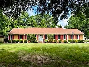 4248 Cheswick LN, Virginia Beach — 4 bed Residential, 2,462 sqft