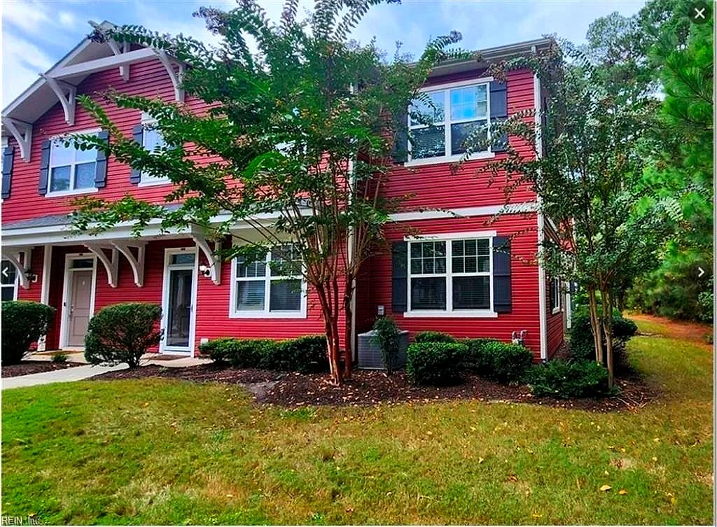 2462 Leytonstone DR, CHESAPEAKE VA 23321