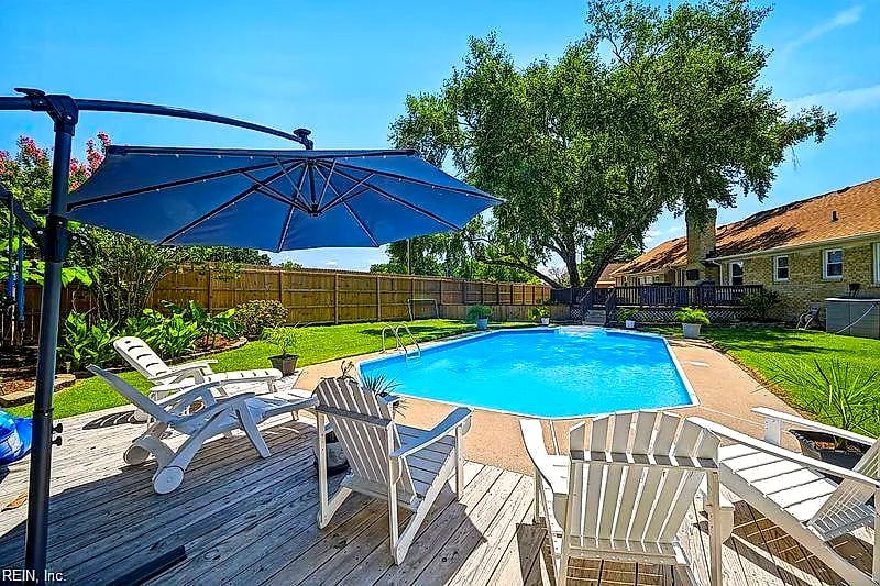 5305 Alishire CT, Virginia Beach — 4 bed Residential, 1,911 sqft