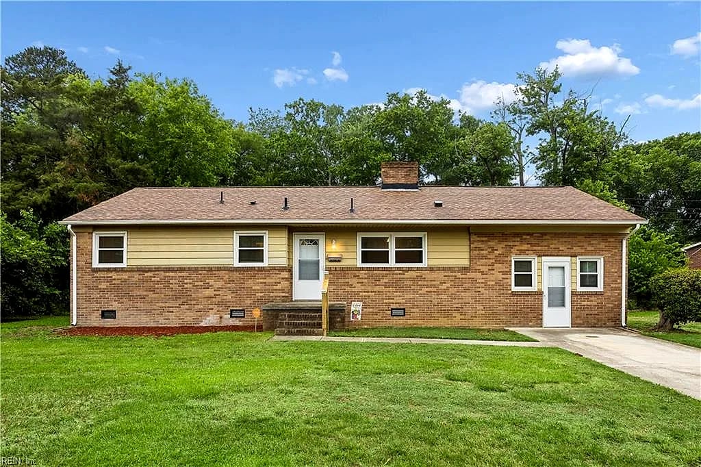 1 Westbrook DR, Hampton — 3 bed Residential, 1,575 sqft