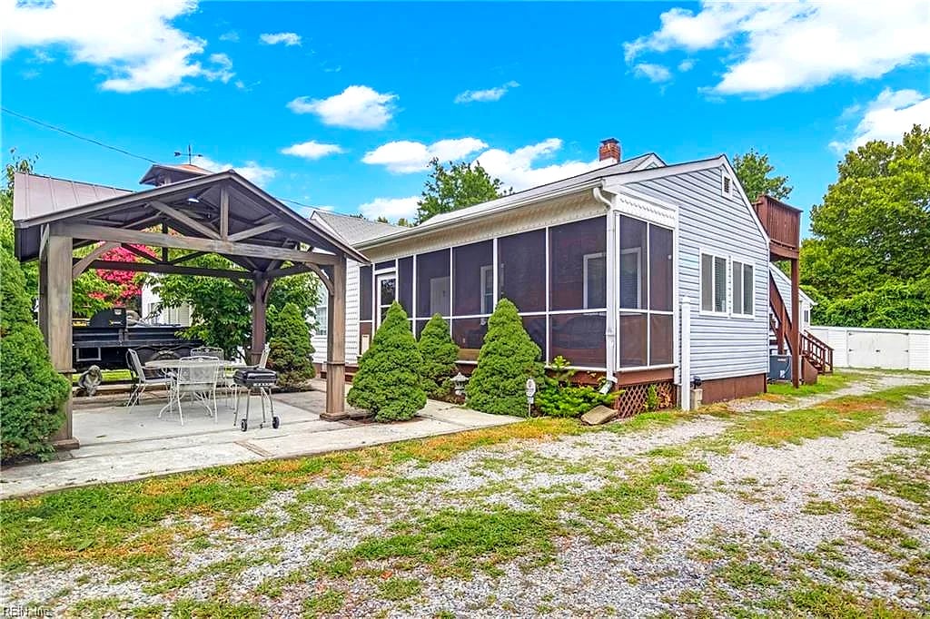 1027 Winward RD, NORFOLK VA 23513