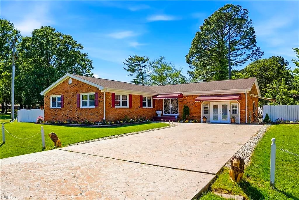 229 Newtown RD S, NORFOLK VA 23502