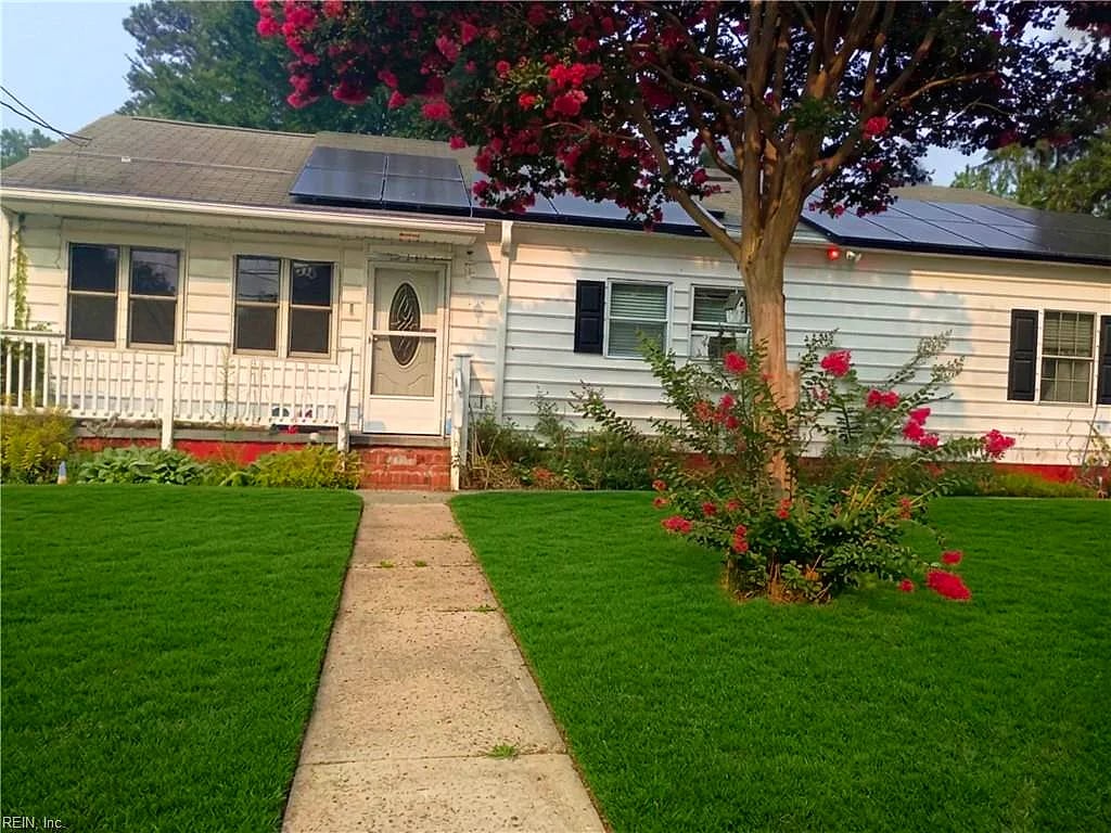 121 Nelson DR, Williamsburg — 3 bed Residential, 1,590 sqft