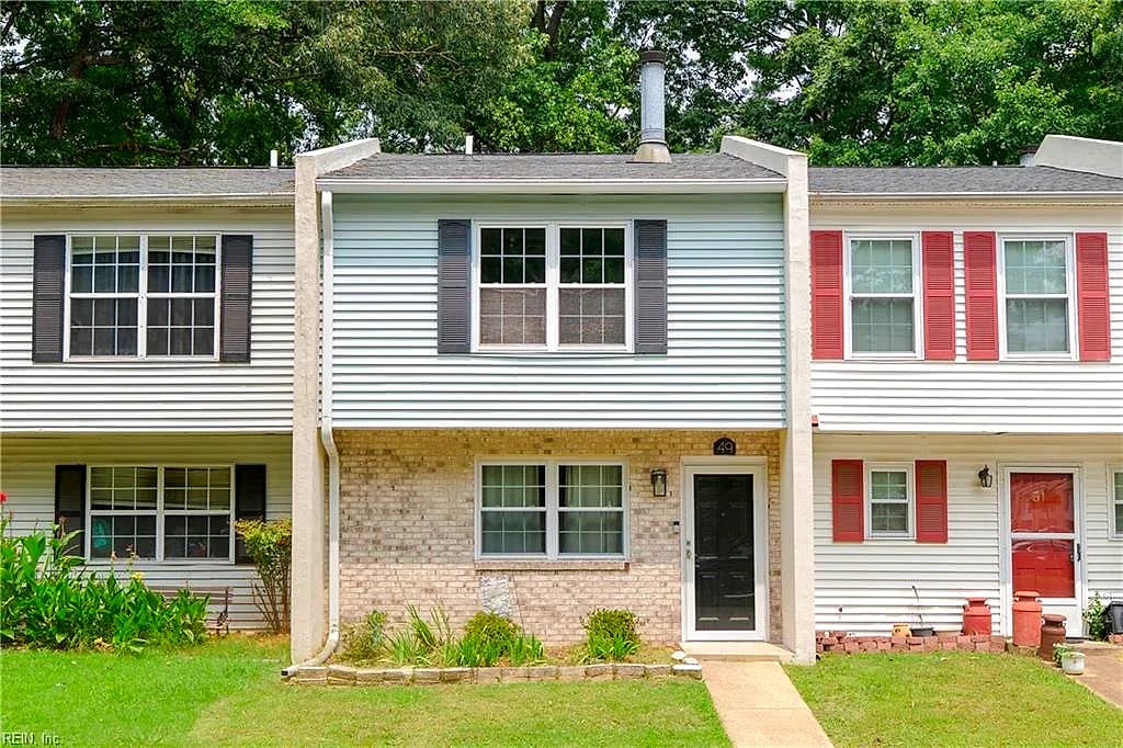 49 Oneonta DR, NEWPORT NEWS VA 23602