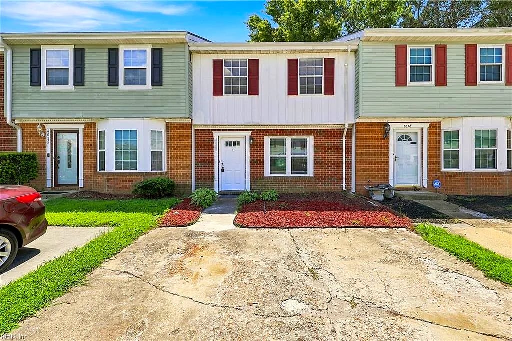 6020 Edgelake DR, VIRGINIA BEACH VA 23464