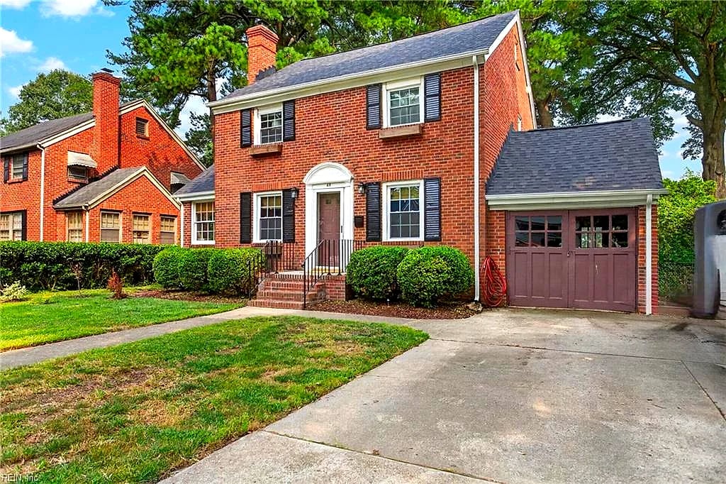 48 Shirley RD, NEWPORT NEWS VA 23601
