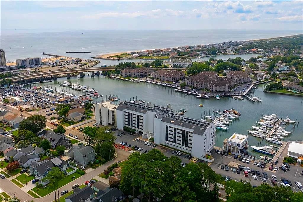 500 Winston Salem AVE #511, Virginia Beach — 3 bed Residential, 3,074 sqft