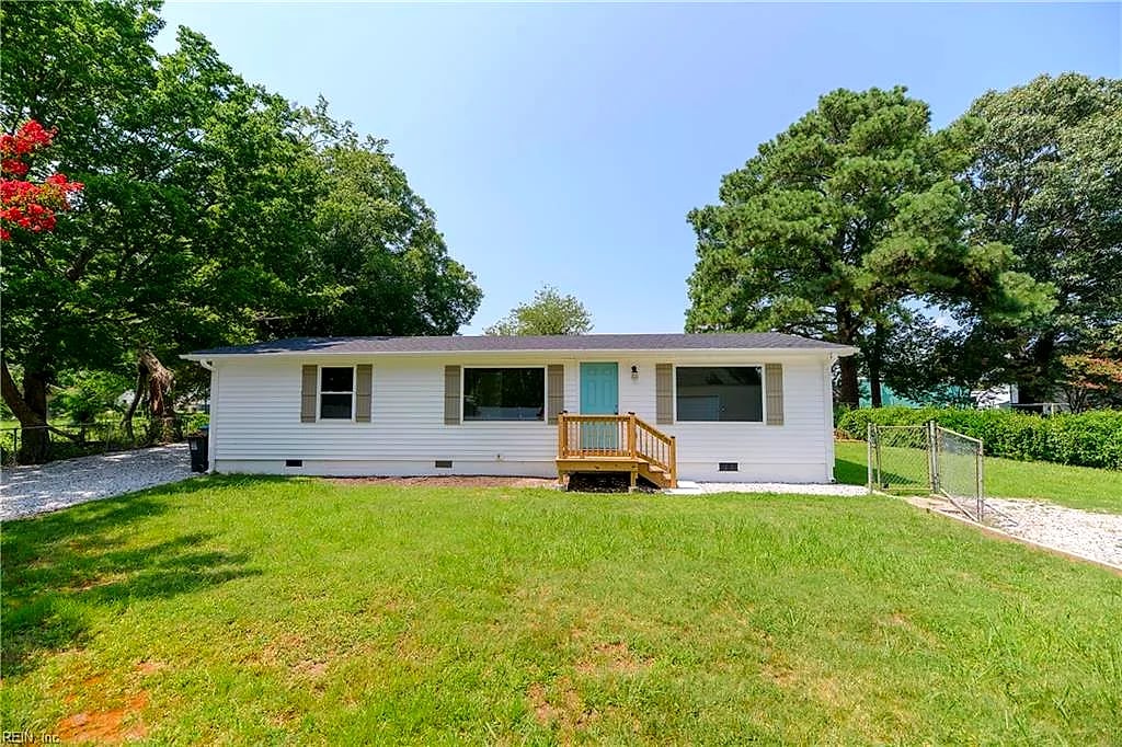 1256 Poquoson AVE, POQUOSON VA 23662