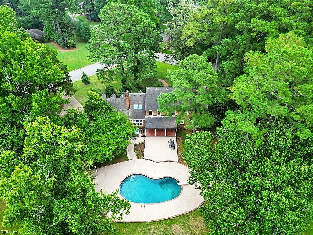 1414 Five Hill TRL, Virginia Beach — 5 bed Residential, 3,824 sqft