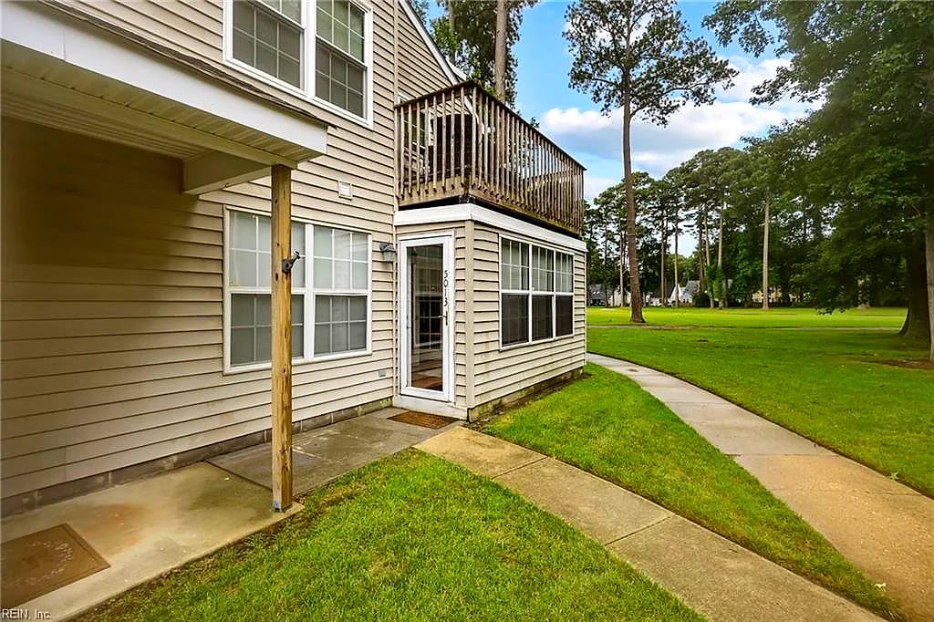 5013 Thatcher WAY, VIRGINIA BEACH VA 23456
