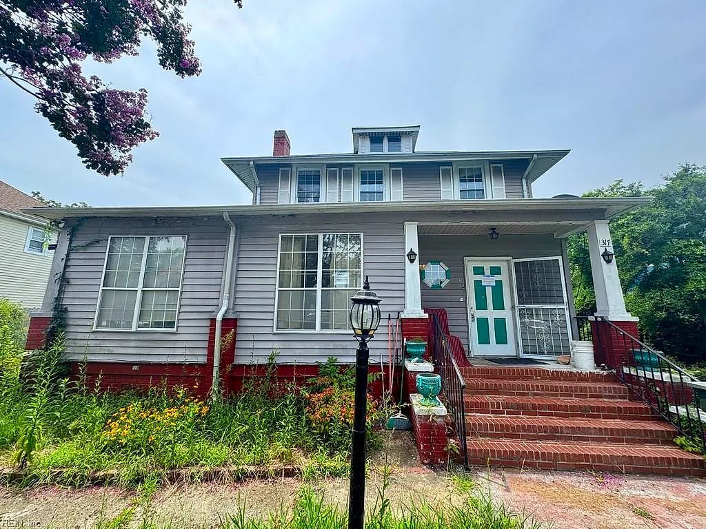 317 Columbia AVE, HAMPTON VA 23669