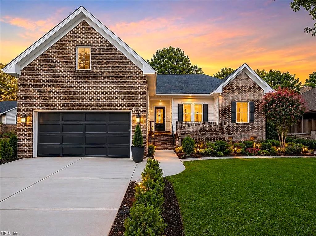121 Randolphs GRN, Williamsburg — 3 bed Residential, 2,111 sqft