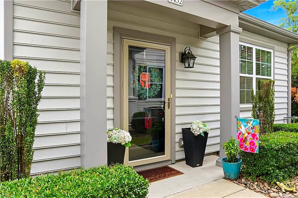 4452 Turnworth ARCH, VIRGINIA BEACH VA 23456