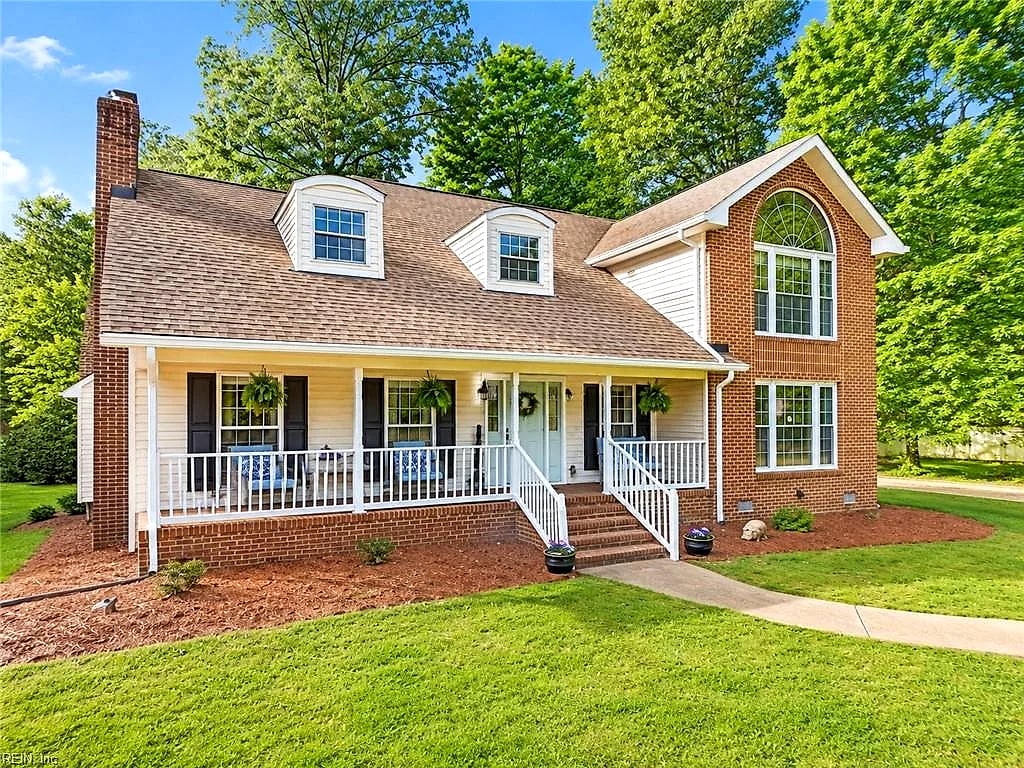 123 Barclay CRES, SMITHFIELD VA 23430