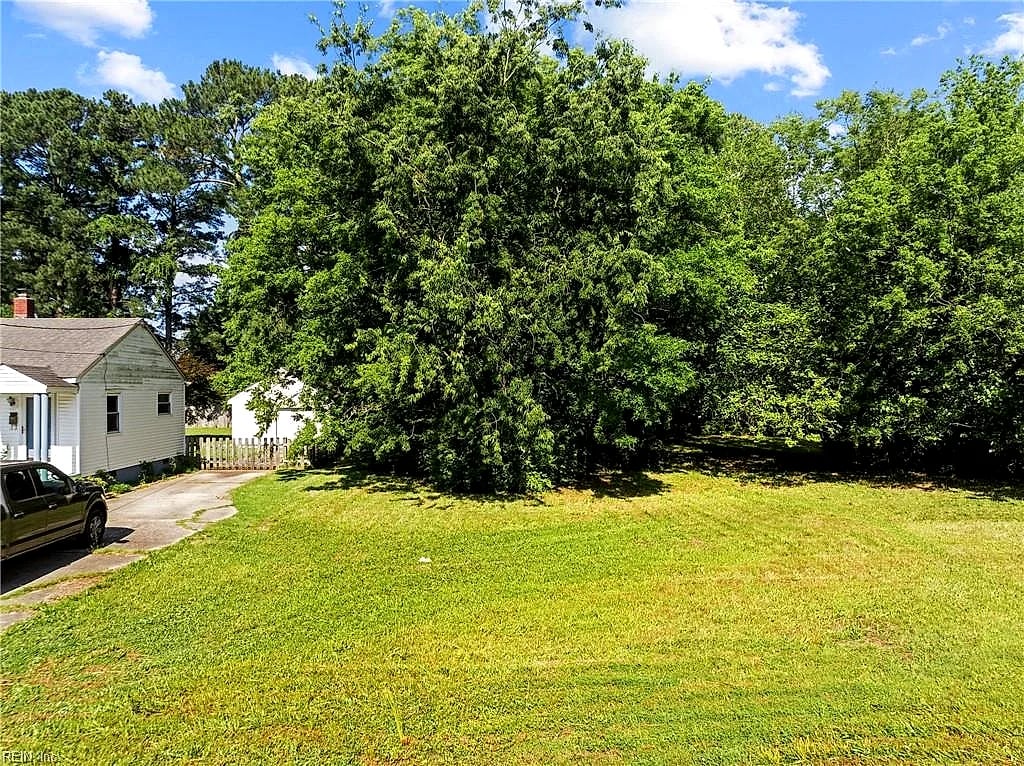 522 Douglas AVE, PORTSMOUTH VA 23707