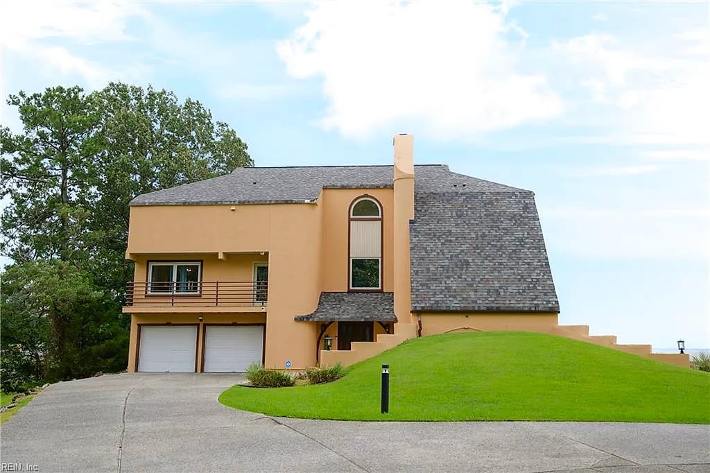 3 Flax Mill RD, NEWPORT NEWS VA 23602