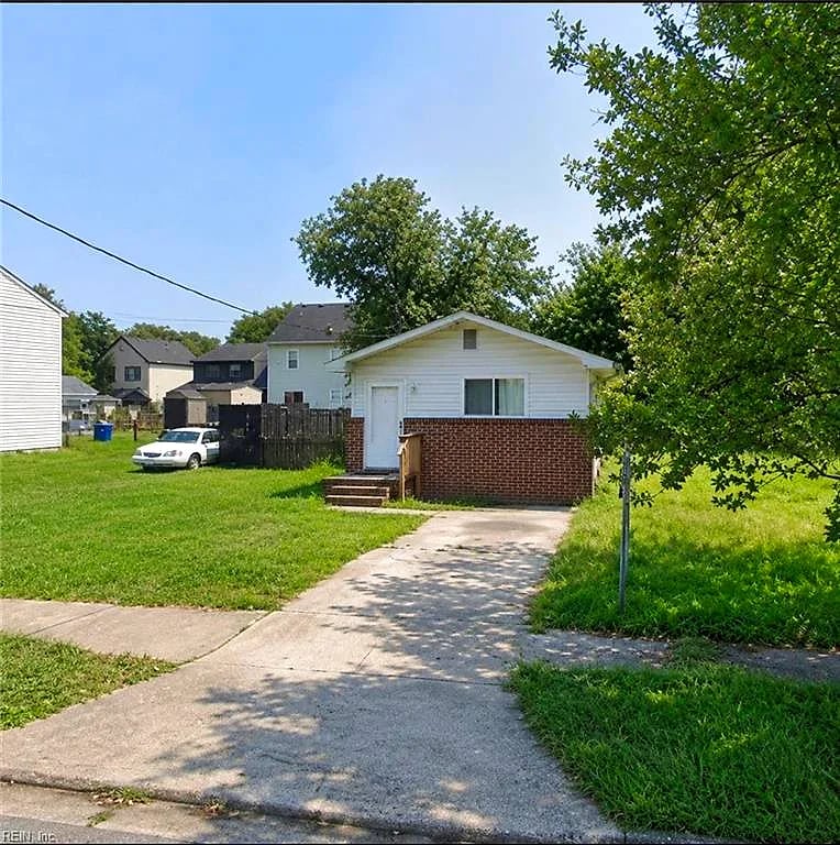 720 19th ST, NEWPORT NEWS VA 23607