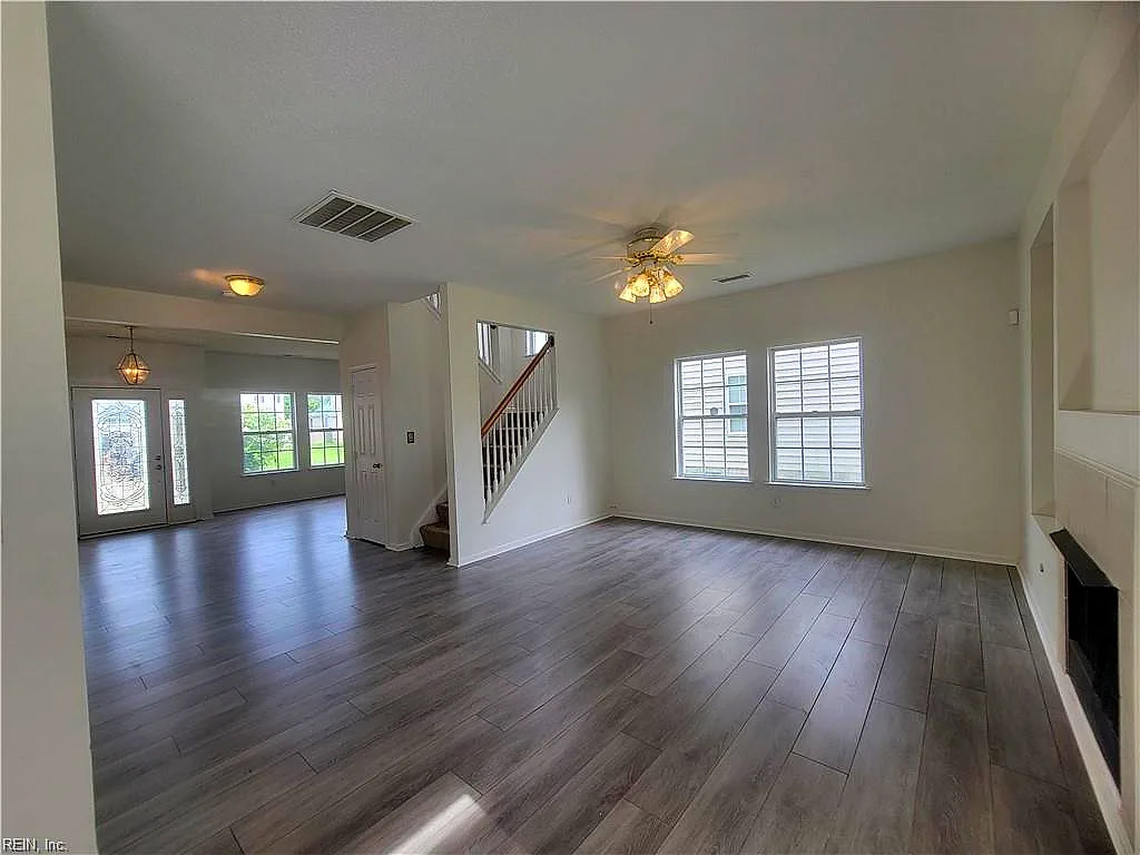 616 Lake Shores DR, PORTSMOUTH VA 23707