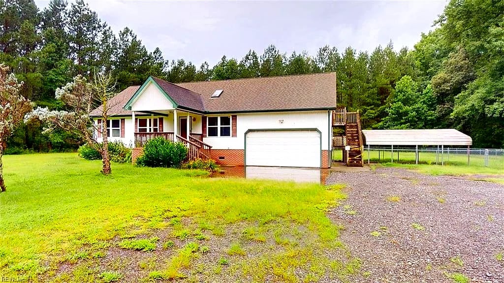 747 Silver Springs RD, Sunbury — 3 bed Residential, 2,606 sqft