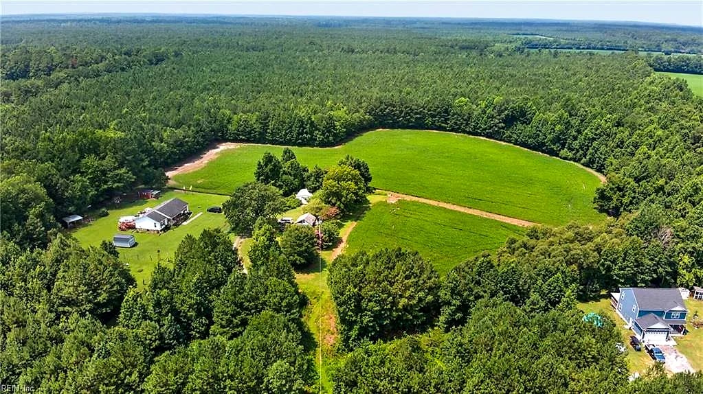 2249 Hosier RD, SUFFOLK VA 23434
