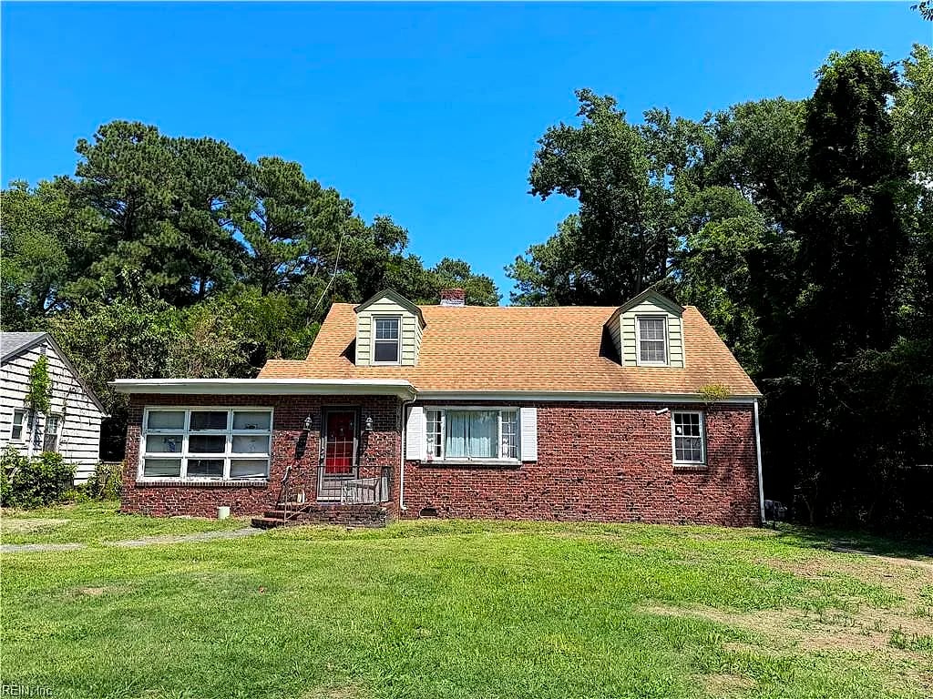 8518 Circle DR, NORFOLK VA 23503