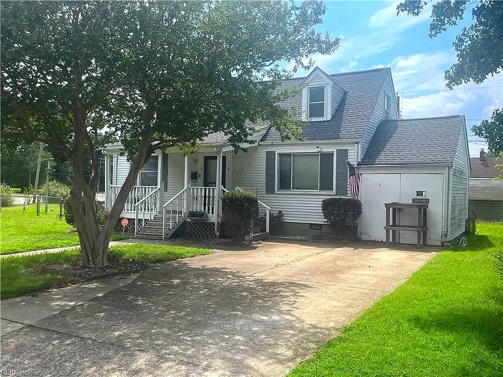 401 Shenandoah RD, HAMPTON VA 23661