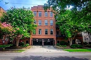 810 W Princess Anne RD #404, NORFOLK VA 23517