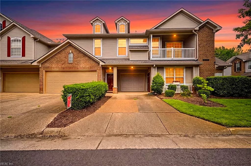 1060 Grand Oak LN, VIRGINIA BEACH VA 23455