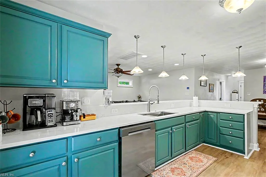 514 Waters RD, CHESAPEAKE VA 23322