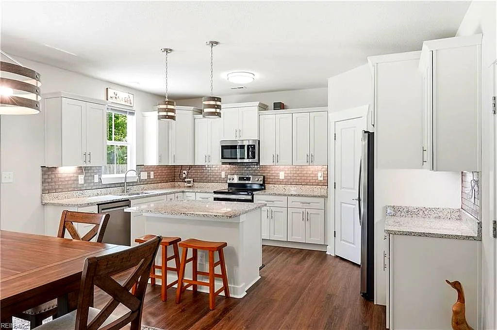 229 Old DR, CHESAPEAKE VA 23322
