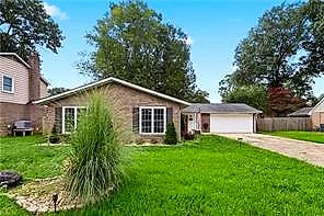 1044 Clipper DR, HAMPTON VA 23669