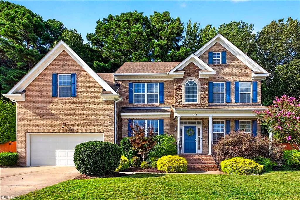 712 Greenfield LN, CHESAPEAKE VA 23322