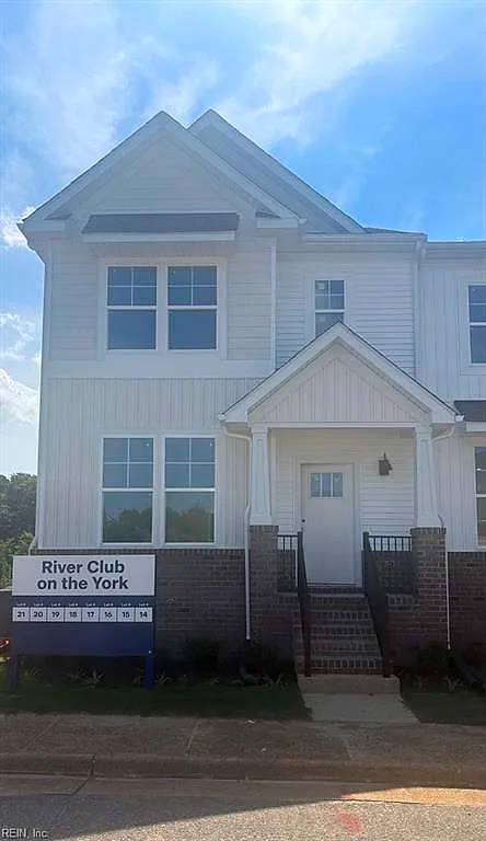 2346 Somerset WAY, HAYES VA 23072