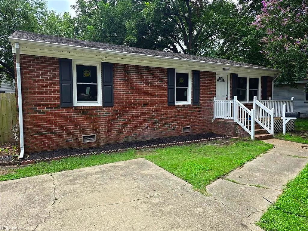904 McKinley AVE, CHESAPEAKE VA 23324