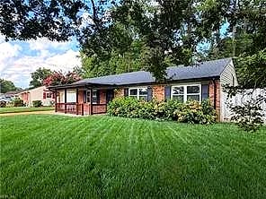 400 Courtney ARCH, VIRGINIA BEACH VA 23452