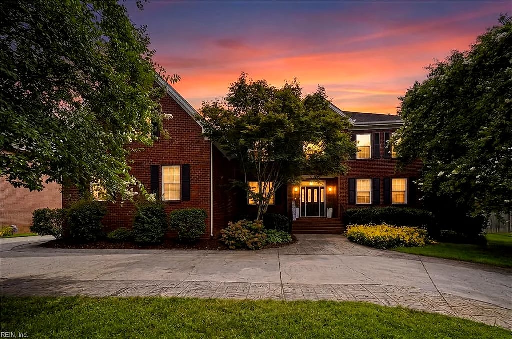 844 Greenfield LN, CHESAPEAKE VA 23322
