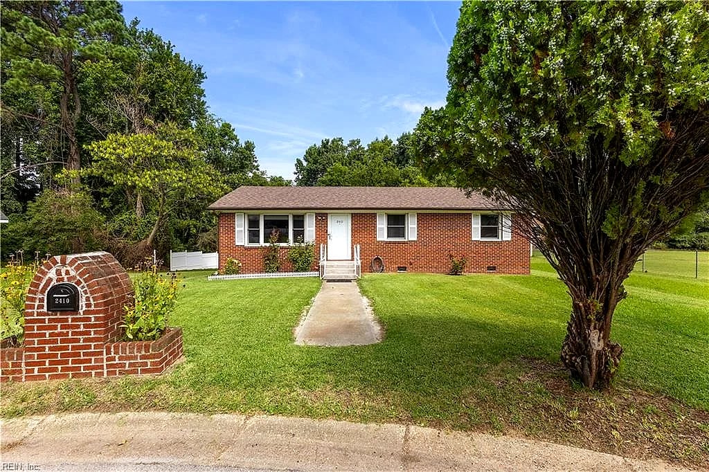 2410 Pamlico CIR, SUFFOLK VA 23434