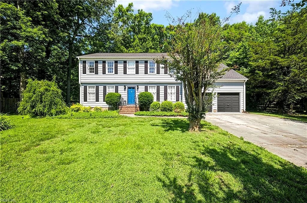 5 Kramer CT, HAMPTON VA 23664