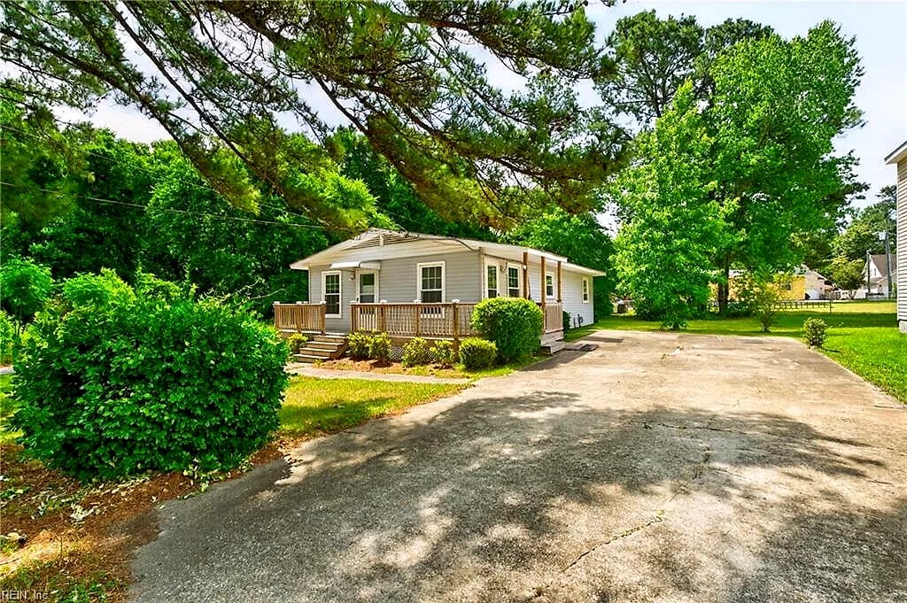 5001 Clifton ST, CHESAPEAKE VA 23321