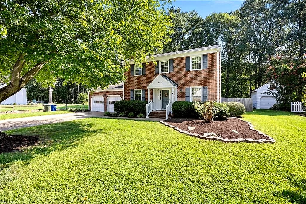 760 Village Green PW, NEWPORT NEWS VA 23602