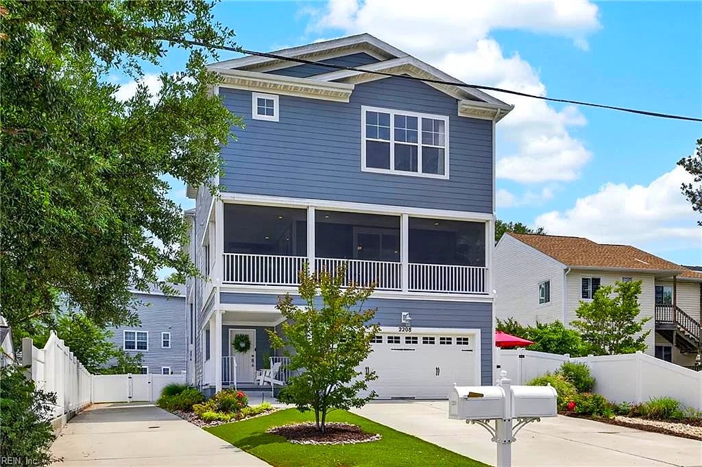 2208 Dinwiddie RD, VIRGINIA BEACH VA 23455
